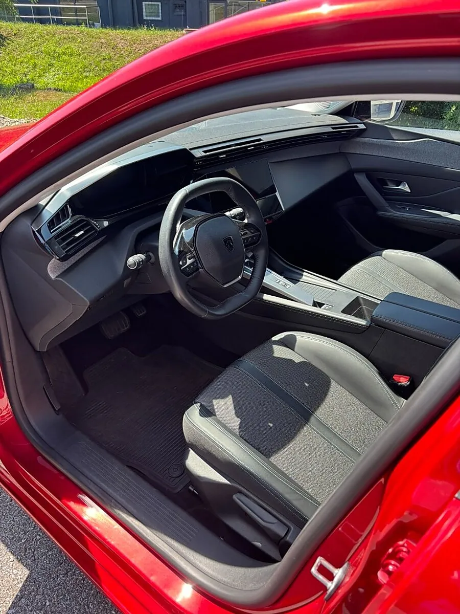 Peugeot 308 2022 photo 3