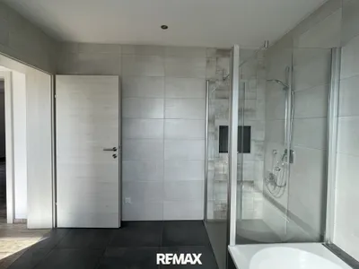 4-Zimmer-Gewerbeimmobilie kaufen in Schärding – 150 m², € 599.900 – Bild 8 von 19