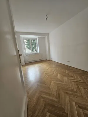 2-Zimmer-Wohnung mieten in Salzburg Stadt – 56 m², € 1.100 – Bild 2 von 8