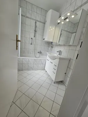 2-Zimmer-Wohnung mieten in Salzburg Stadt – 56 m², € 1.100 – Bild 3 von 8