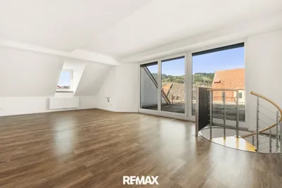 5-Zimmer-Wohnung mieten in Wolfsberg – 169 m², € 1.590