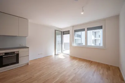 ++NEU++ Provisionsfreier 1-Zimmer-Zweitbezug mit Balkon und Tischler-Einbaumöbeln