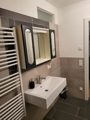 2-Zimmer-Wohnung mieten in Salzburg-Umgebung – 55 m², € 1.200 – Bild 8 von 12