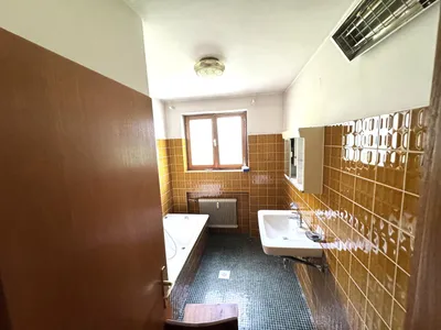 Gewerbeimmobilie mieten in Schwaz – 130 m², € 1.500 – Bild 17 von 25