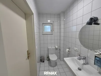 Gewerbeimmobilie kaufen in Braunau am Inn – 140 m², € 580.000 – Bild 8 von 17