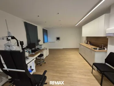 Gewerbeimmobilie kaufen in Braunau am Inn – 140 m², € 580.000 – Bild 7 von 17