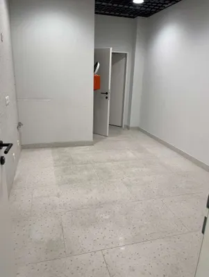 5-Zimmer-Gewerbeimmobilie mieten in Salzburg Stadt – 475 m² – Bild 3 von 11