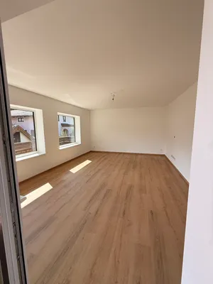 4-Zimmer-Wohnung mieten in Salzburg-Umgebung – 140 m², € 2.400 – Bild 16 von 17