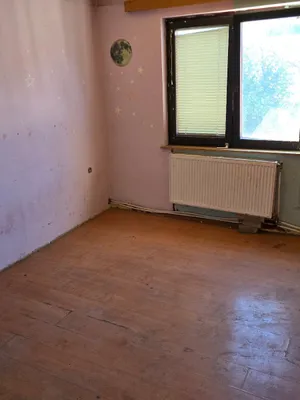 7-Zimmer-Haus kaufen in Gänserndorf – 110 m², € 80.000 – Bild 11 von 15