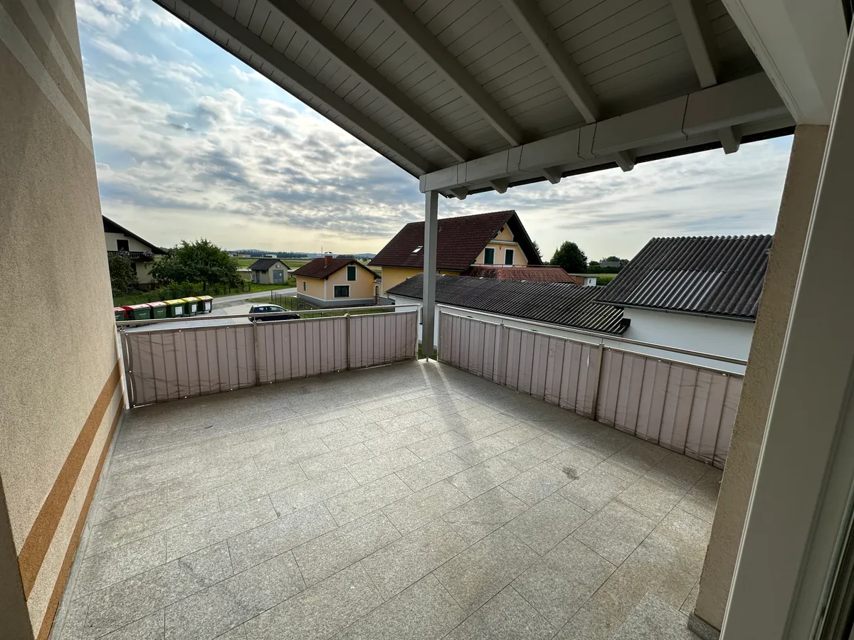 Exklusive 4-Zimmer Mietwohnung in Premstätten in ruhiger Lage und großzügiger TERRASSE - Ansicht 3
