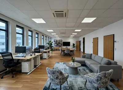 Gewerbeimmobilie mieten in Wien – 607 m², € 8.741