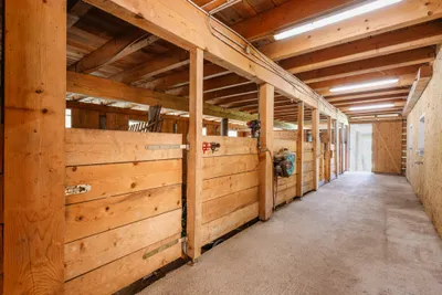 7-Zimmer-Immobilie kaufen in Vöcklabruck – 341,4 m², € 1.890.000 – Bild 14 von 15