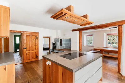 7-Zimmer-Immobilie kaufen in Vöcklabruck – 341,4 m², € 1.890.000 – Bild 8 von 15