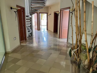 5-Zimmer-Gewerbeimmobilie mieten in Wiener Neustadt – 140 m², € 2.275 – Bild 6 von 22