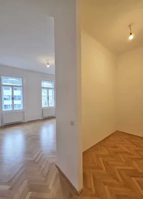 MARIAHILFER STRASSE | 3-Zimmer-Altbauwohnung mit Balkon | U3 Zieglergasse | barrierefreier Lift – Bild 3