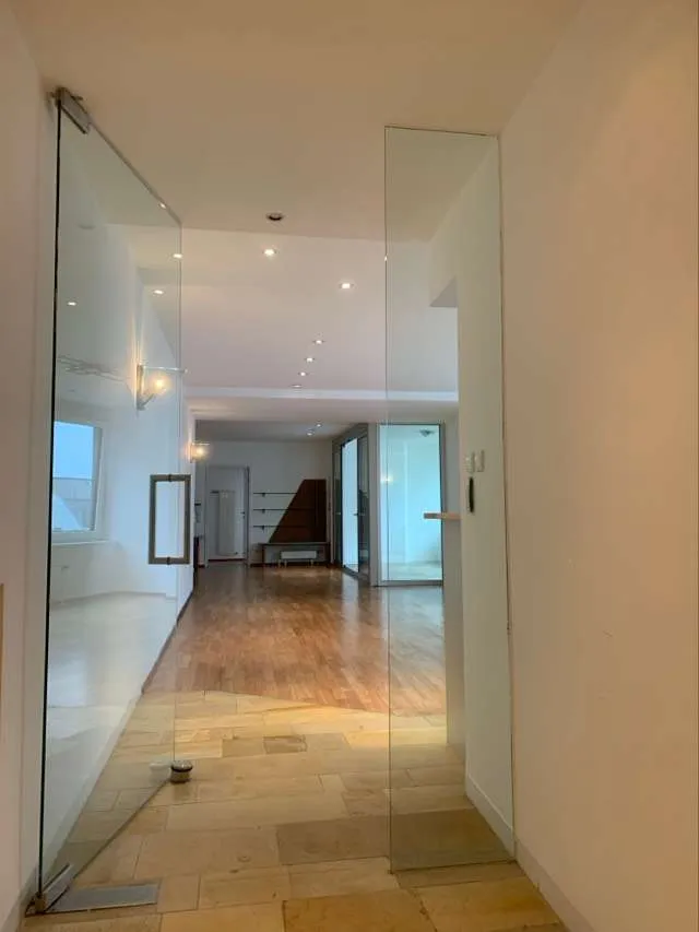 Repräsentative 3-Zimmer-Wohnung, 200 m² mit Wintergarten in Linz Zentrum / Landstraße – pohled 3