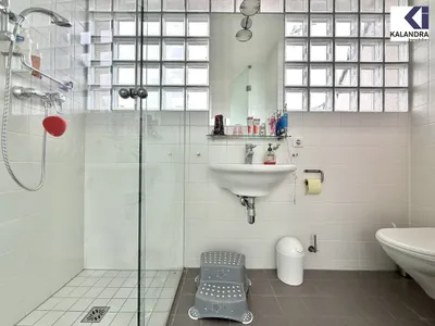 8-Zimmer-Wohnung mieten in Wien – 296 m², € 7.994 – Bild 61 von 72