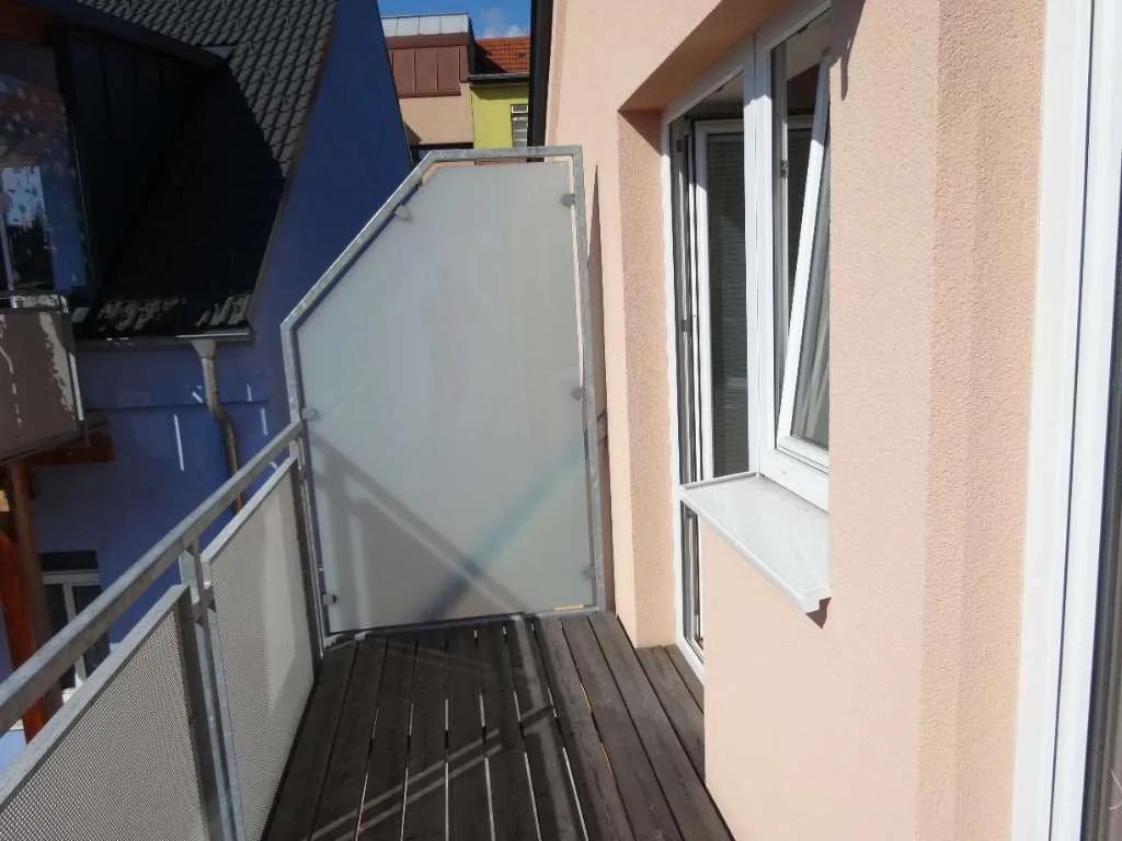 Alturfahr- Rudolfstraße/ Rosenstr. - 110 m² DG-Wohnoase mit südseitigem Balkon- privat-wartet auf ihren Neubezug,... - Ansicht 2