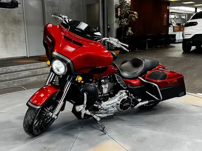 Harley-Davidson Street Glide CVO Special