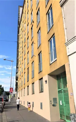 Top eingerichtete Wohnung nächst U-Bahn – Bild 2