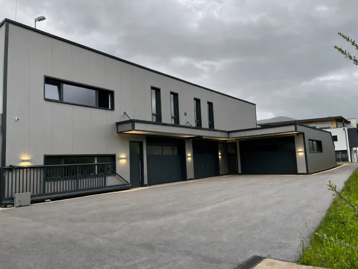 Moderne Gewerbeflächen in Toplage St. Johann in Tirol - flexibel ab 150 bis 800 m² - Ansicht 2