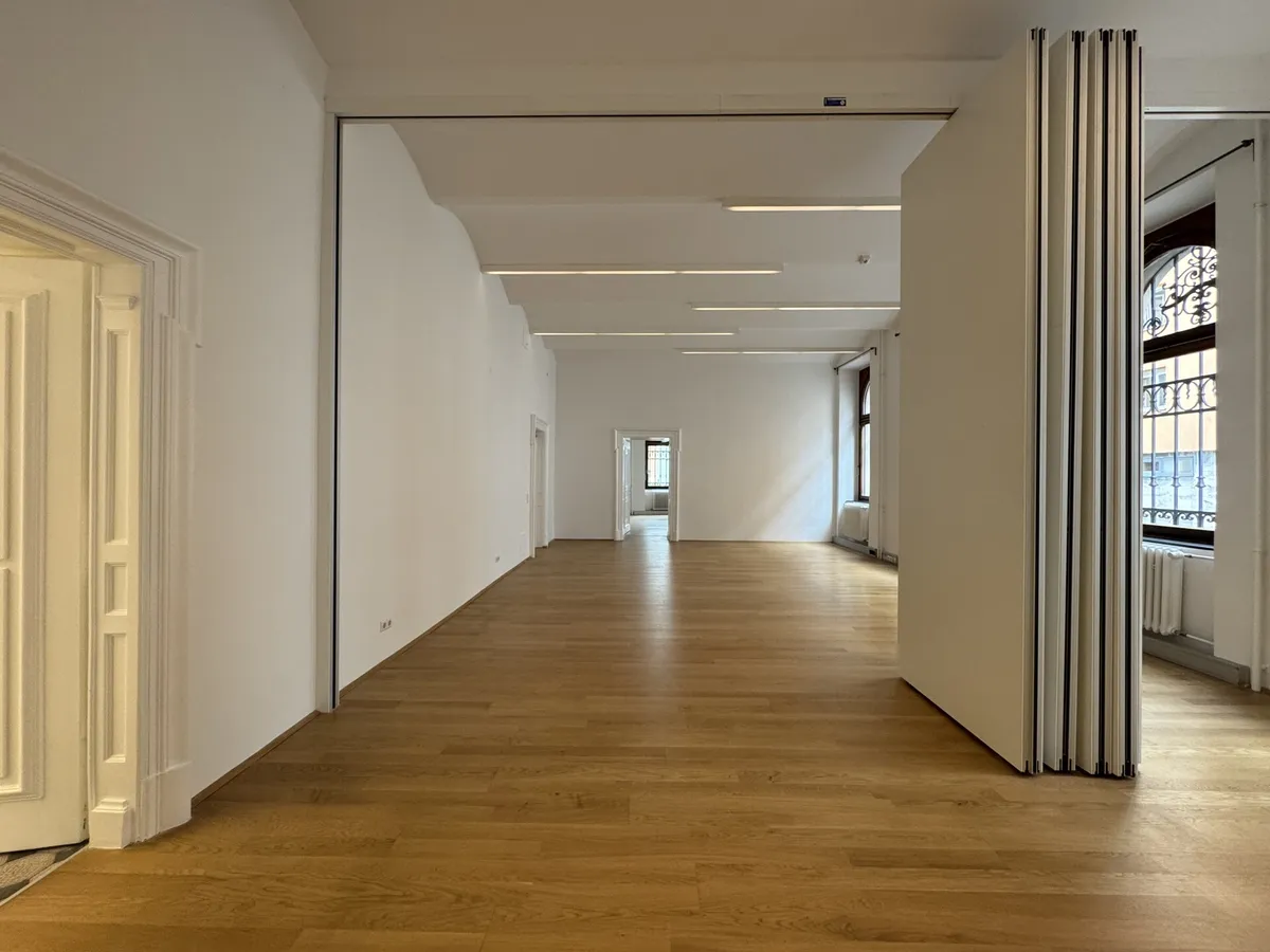 Großzügige Bürofläche in Toplage der Grazer Innenstadt - 233 m² mit flexibler Raumstruktur & 8 Parkplätzen - Ansicht 2
