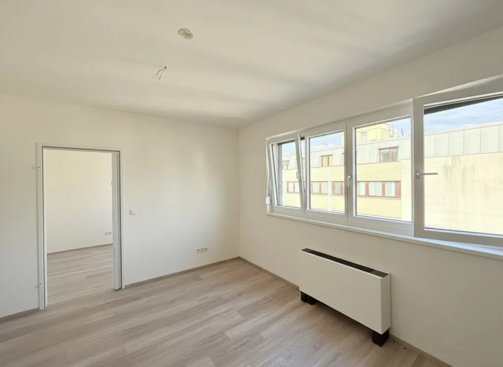 Schön aufgeteilte 2-Zimmer-Wohnung bei U3 Hütteldorfer Str. / 10A Bus und Straßenbahnen 10, 46, 49, 52! - Widok 2