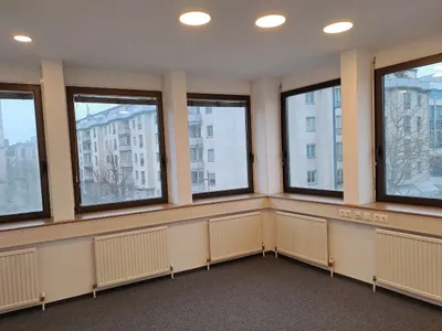 5-Zimmer-Gewerbeimmobilie mieten in Wien – 240 m², € 13 – Bild 5 von 6