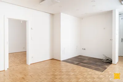 Generalsanierte 2-Zimmer-Wohnung in Ruhelage mit Grünblick – Bild 3
