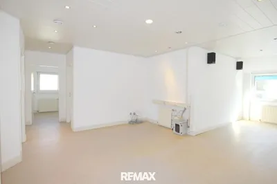 6-Zimmer-Gewerbeimmobilie mieten in Wien – 96 m², € 1.866 – Bild 1 von 9