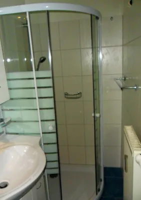 2-Zimmer-Wohnung mieten in Villach – 45 m², € 856 – Bild 7 von 9