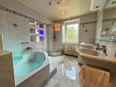 3-Zimmer-Immobilie kaufen in Waidhofen an der Thaya – 154 m², € 250.000 – Bild 5 von 7