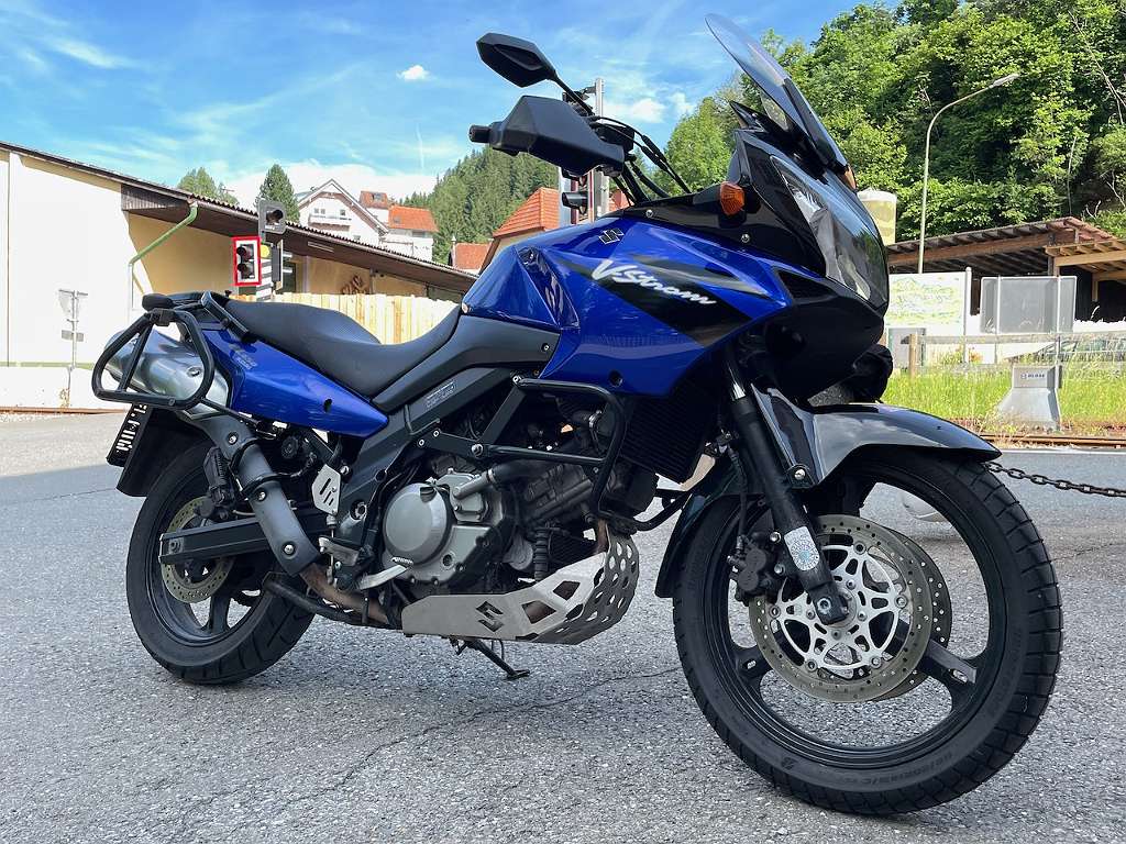 Suzuki V-Strom 650 Enduro