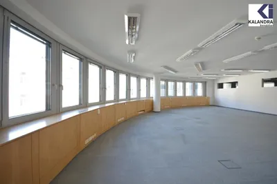 9-Zimmer-Gewerbeimmobilie mieten in Wien – 398 m², € 7.876 – Bild 4 von 12