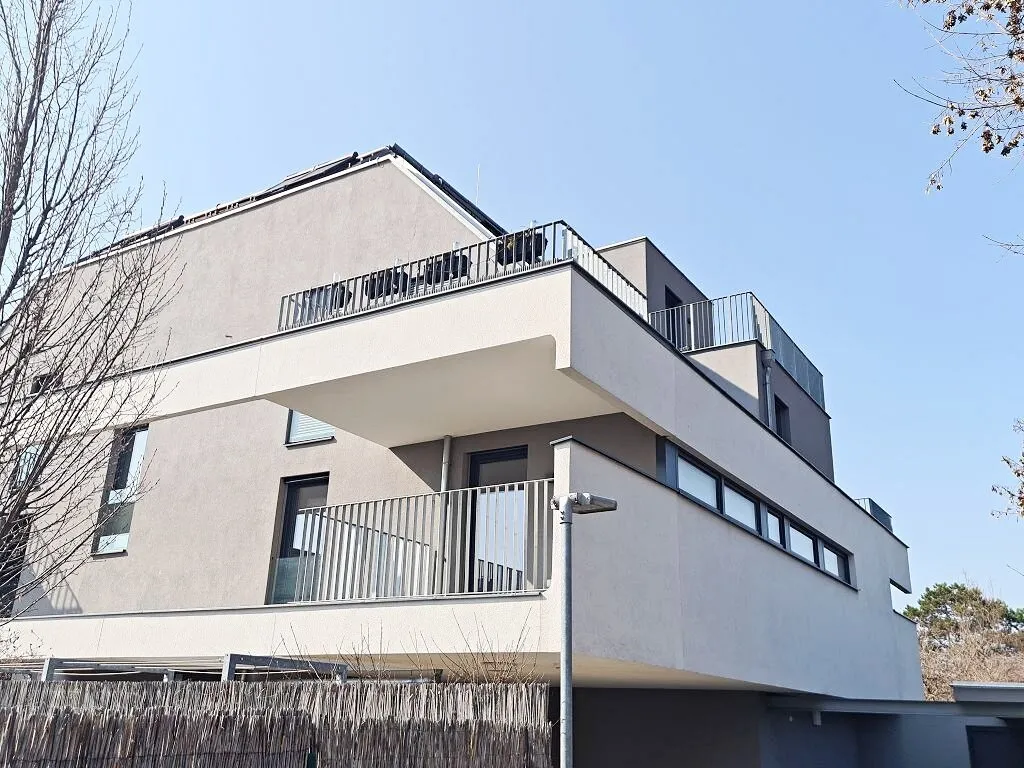 ATTRAKTIVES RENDITEOBJEKT, U2-Nähe, Apartmenthaus mit 10 Wohneinheiten und Freiflächen, 5 Stellplätze, 748 m² Grundstück, Aspern, freier Mietzins - Ansicht 2