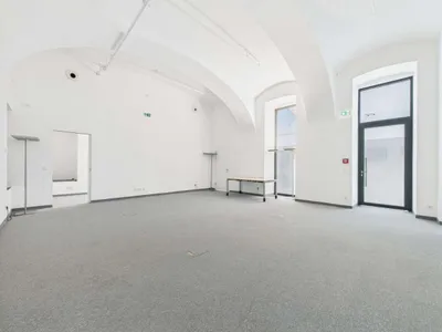 Gewerbeimmobilie mieten in Linz – 74 m², € 2.527 – Bild 5 von 6