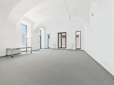 Gewerbeimmobilie mieten in Linz – 74 m², € 2.527 – Bild 2 von 6