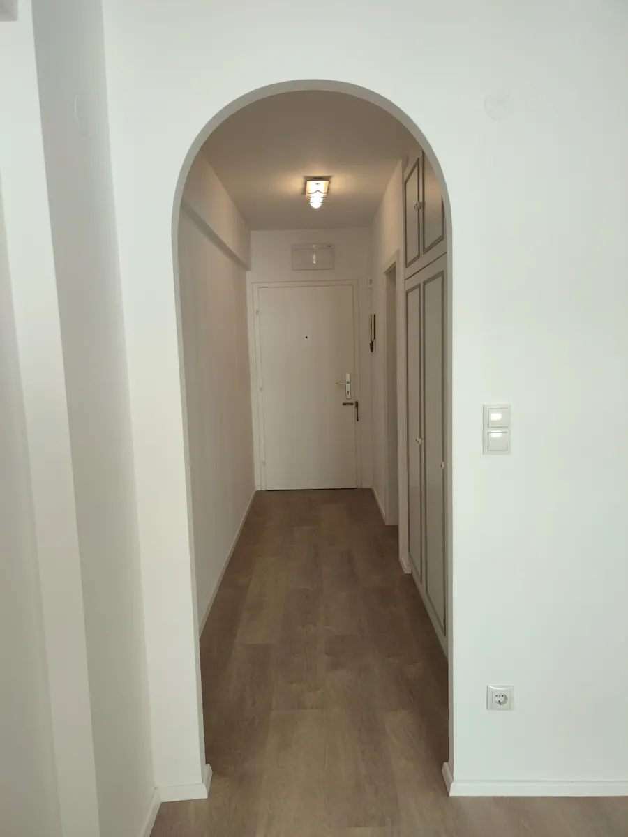 Zweitbezug nach Renovierung: ruhige Garconnière in begehrter Innenstadtlage mit separiertem Schlafbereich, provisionsfrei! - Ansicht 3