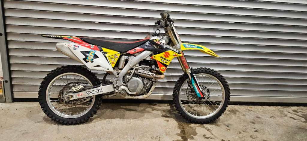 Suzuki RM -Z 450 Motocross