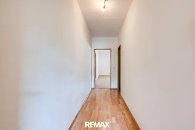 3-Zimmer-Wohnung kaufen in Vöcklabruck – 85,55 m², € 219.000 – Bild 4 von 24