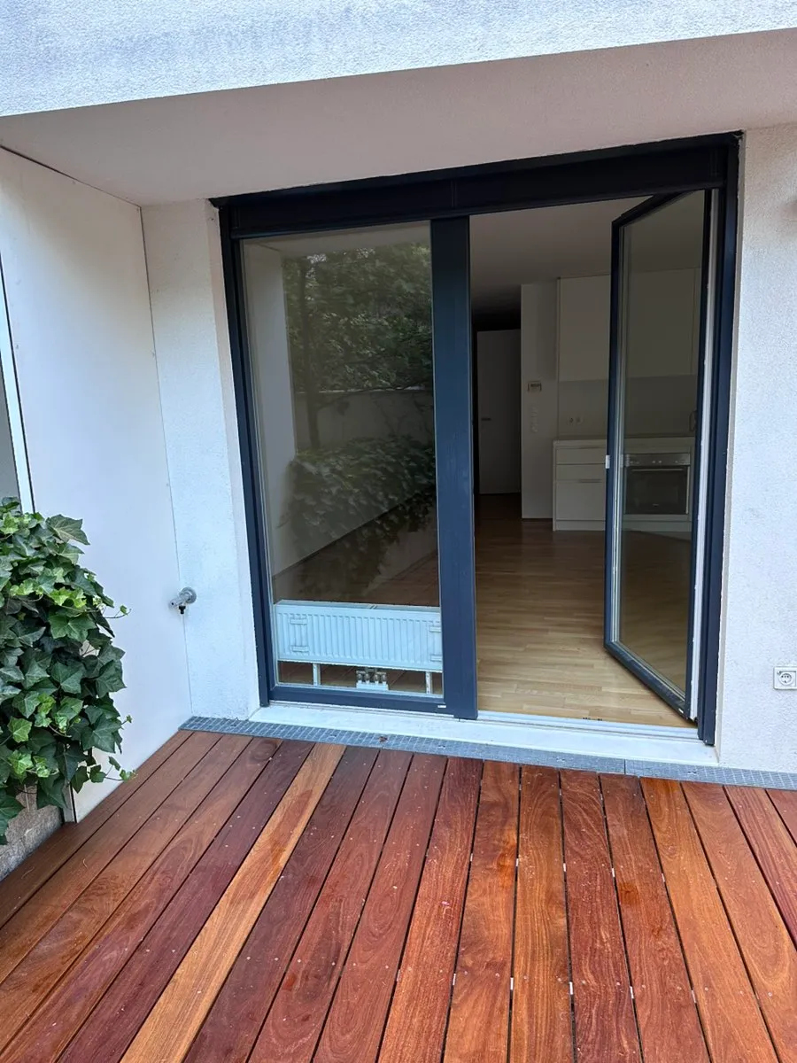 Erdgeschoss-Terrassenwohnung, Wien