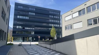 10-Zimmer-Gewerbeimmobilie mieten in Salzburg Stadt – 427 m², € 7.258 – Bild 16 von 19