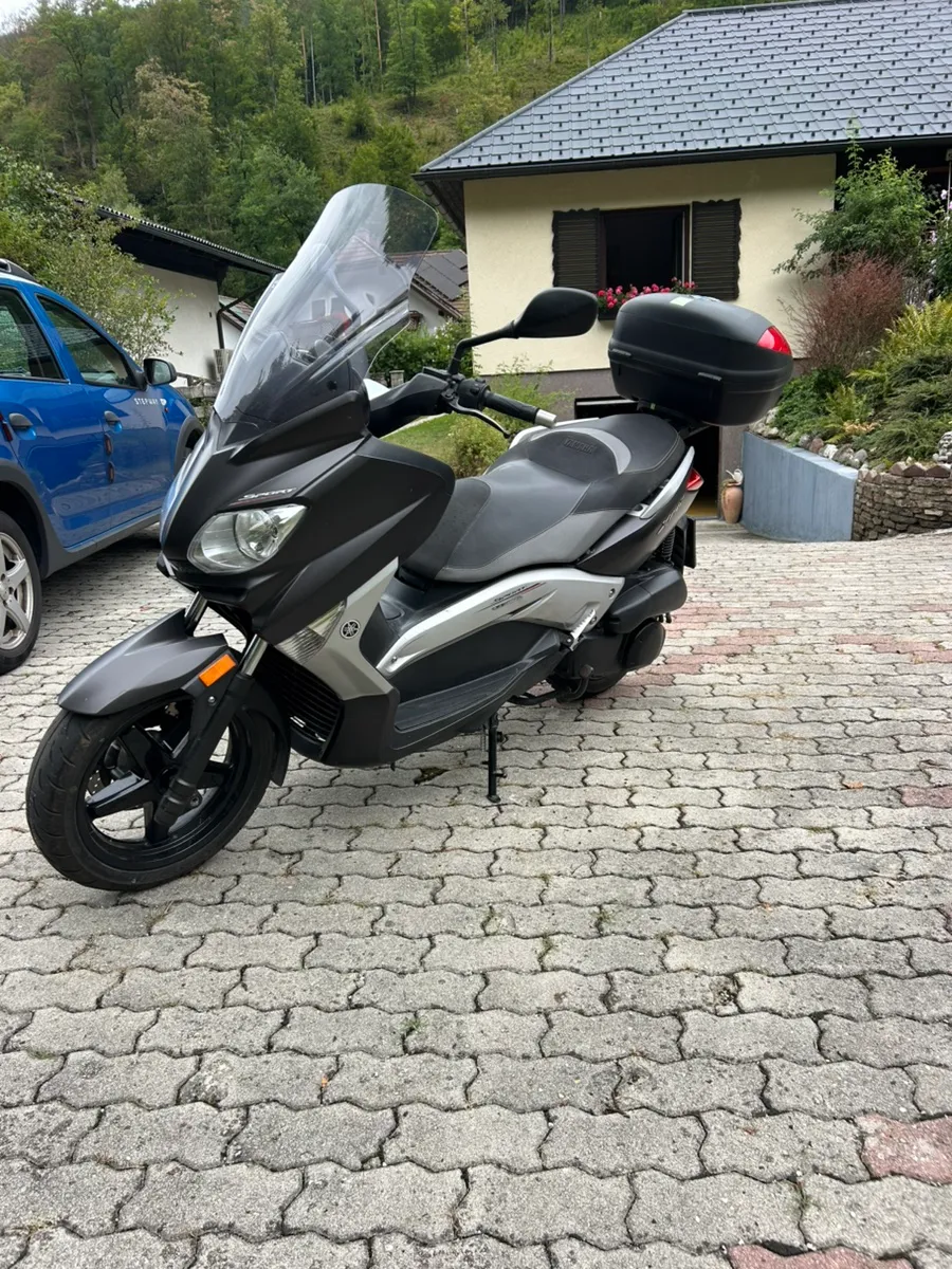 Yamaha X-Max