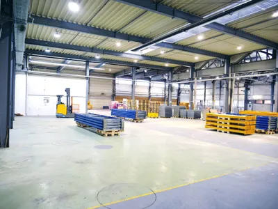 Gewerbeimmobilie mieten in Mödling – 1 110 m² – Bild 3 von 6
