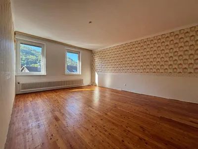 5-Zimmer-Wohnung kaufen in Neunkirchen – 104,15 m², € 169.000 – Bild 2 von 16