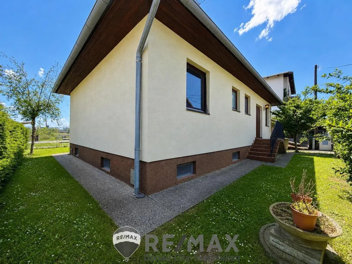 Ihr neues Familienhaus: hell, charmant & voller Möglichkeiten - Ansicht 2