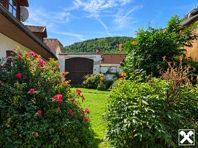 4-Zimmer-Wohnung kaufen in Neunkirchen – 114 m², € 209.000 – Bild 2 von 16