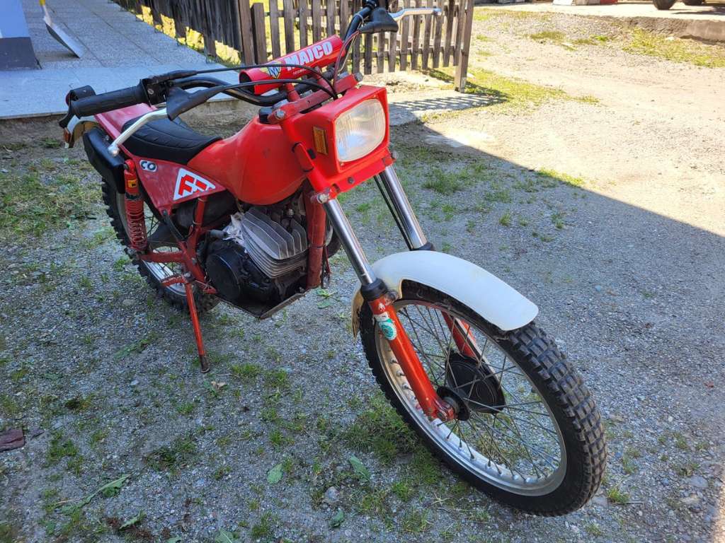 Aprilia 320 Trial