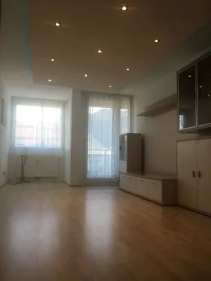 2-Zimmer-Wohnung mieten in Kufstein – 60 m², € 1.147 – Bild 7 von 8