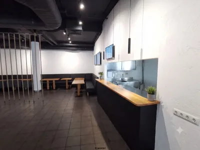 Gewerbeimmobilie mieten in Wien – 302,85 m², € 2.774 – Bild 3 von 15